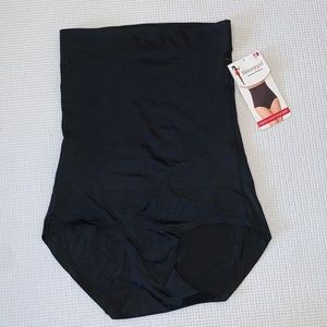 NWT M SkinnyGirl Shapeing Sonic Edge Brief Black